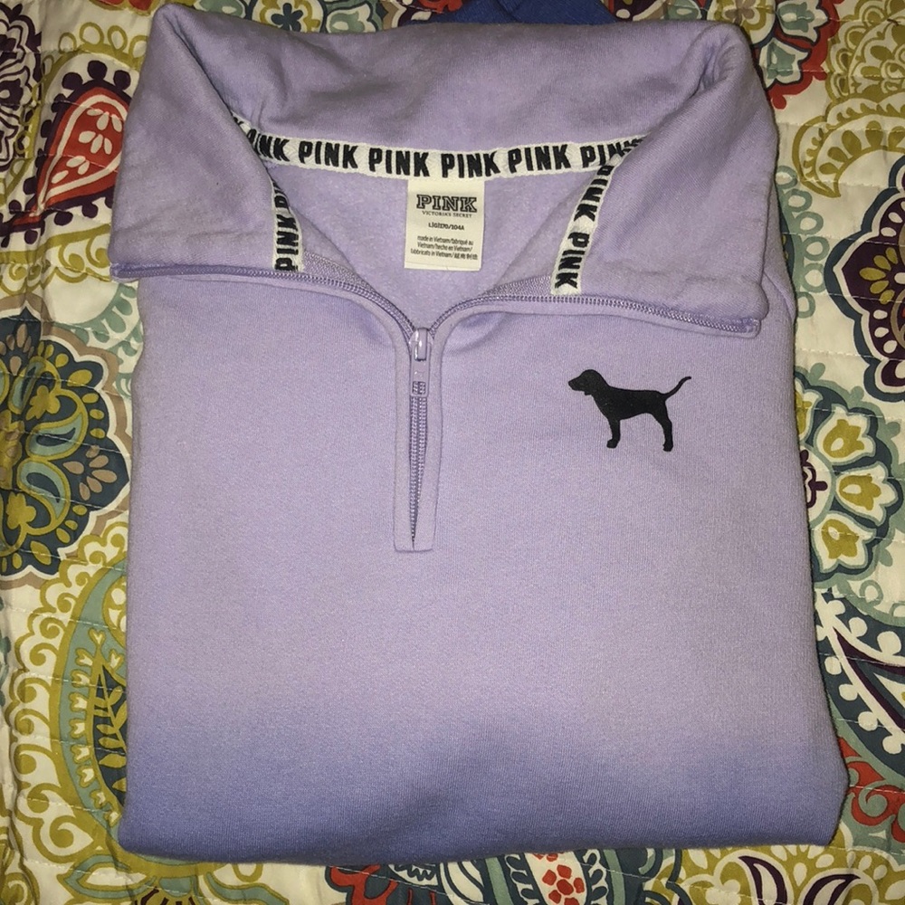 Victora Secret Pullover